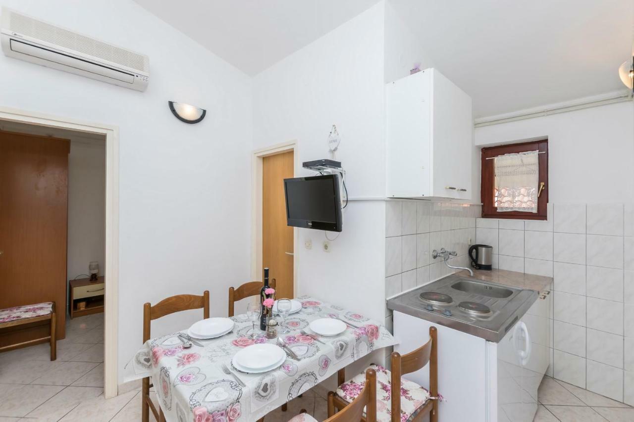 Apartments Miroslava Vodice Zewnętrze zdjęcie